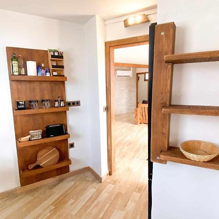 Bungalow Allende Famara Con Piscina Privada Y Ac Екстер'єр фото
