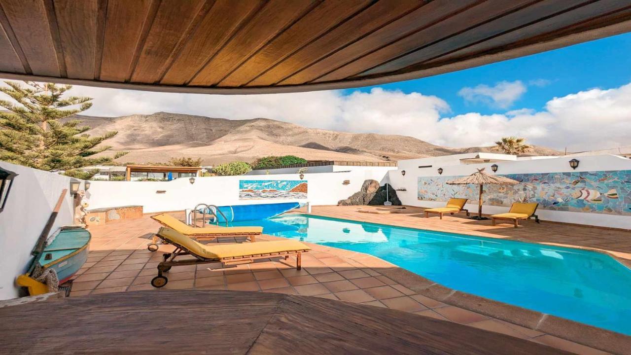 Bungalow Allende Famara Con Piscina Privada Y Ac Екстер'єр фото