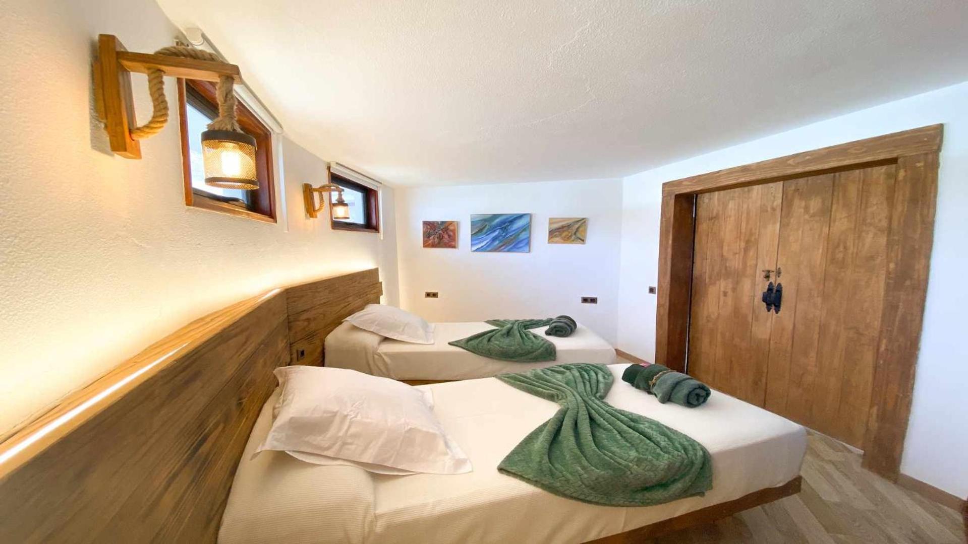 Bungalow Allende Famara Con Piscina Privada Y Ac Екстер'єр фото
