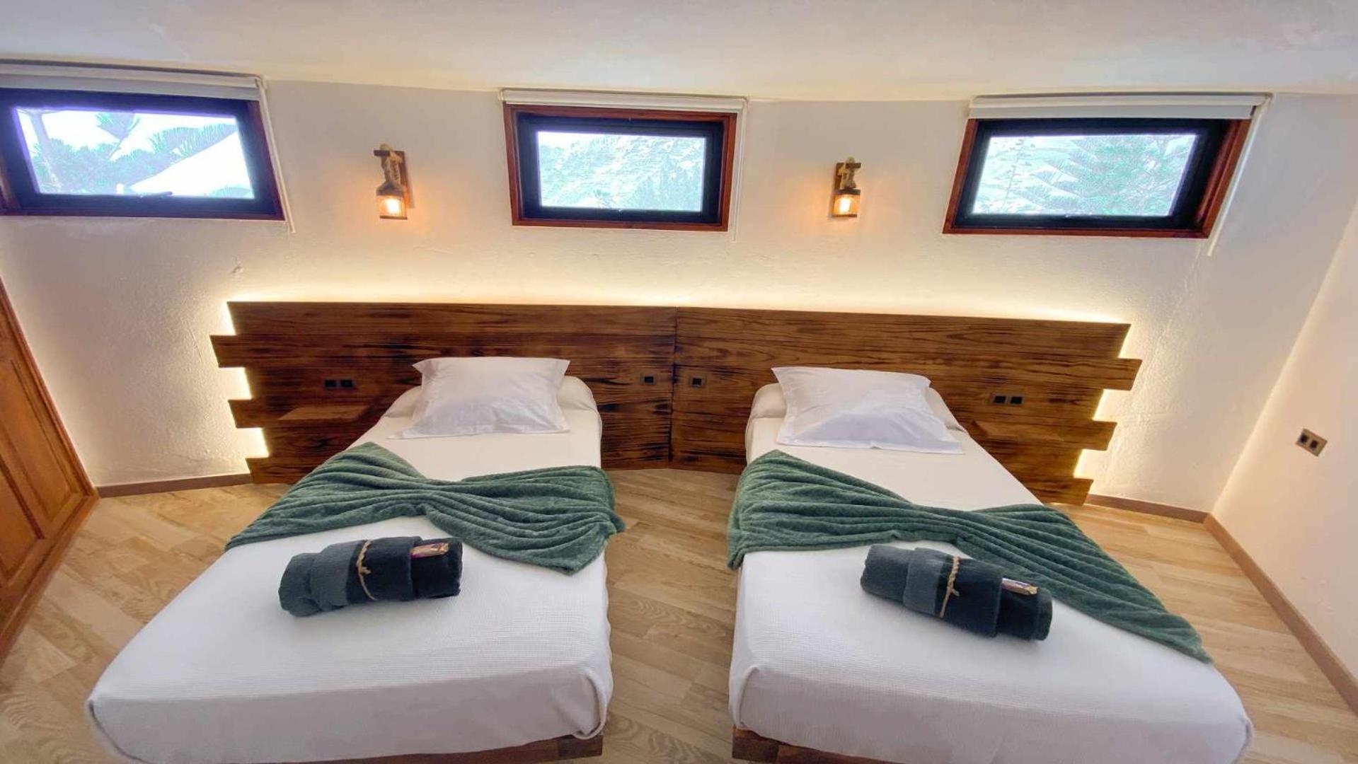 Bungalow Allende Famara Con Piscina Privada Y Ac Екстер'єр фото